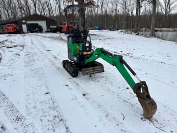 Main image Bobcat E10